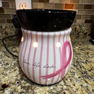 NWT Scentsy Full Size Wax Warmer Love, Life, Hope Breast Cancer Pink Ribbon